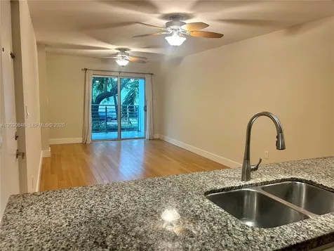 7541 SW 61st Avenue South Miami FL 33143