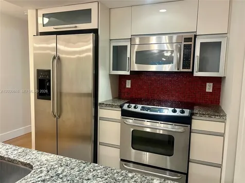 7541 SW 61st Avenue South Miami FL 33143