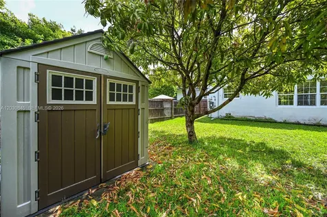 8942 Carlyle Avenue Surfside FL 33154