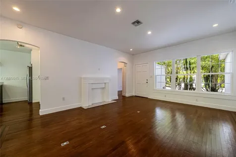 8942 Carlyle Avenue Surfside FL 33154