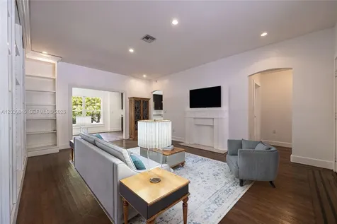 8942 Carlyle Avenue Surfside FL 33154