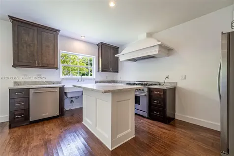 8942 Carlyle Avenue Surfside FL 33154