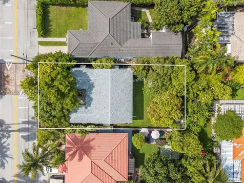 8942 Carlyle Avenue Surfside FL 33154