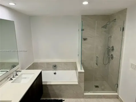 488 NE 18th Street Miami FL 33132