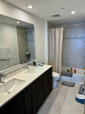 488 NE 18th Street Miami FL 33132