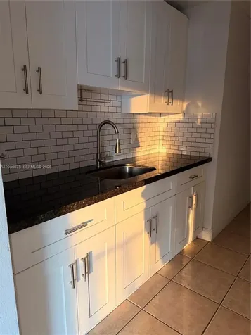 7250 SW 94th Place Miami FL 33173