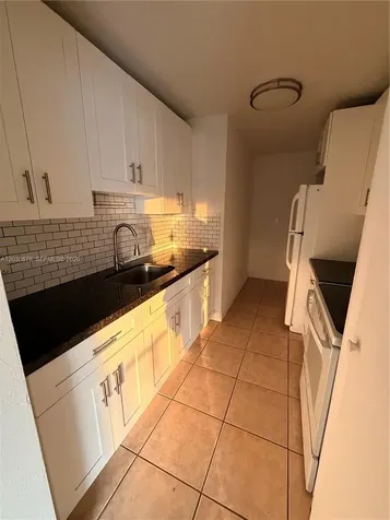 7250 SW 94th Place Miami FL 33173
