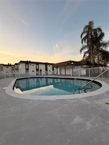 7250 SW 94th Place Miami FL 33173