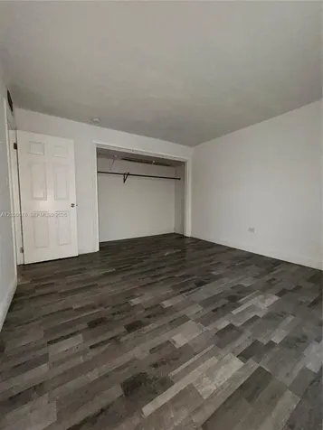 7250 SW 94th Place Miami FL 33173