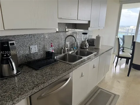 7000 Island Boulevard Aventura FL 33160
