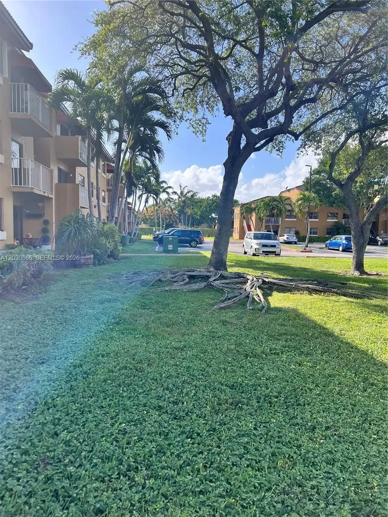 15600 SW 80th Street Miami FL 33193