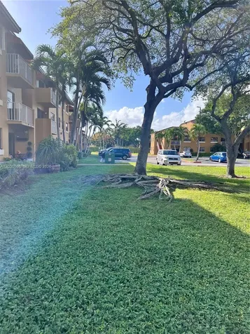 15600 SW 80th Street Miami FL 33193