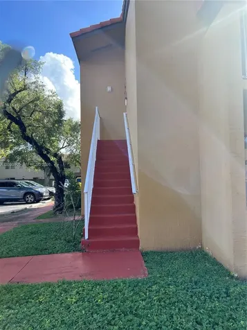 15600 SW 80th Street Miami FL 33193