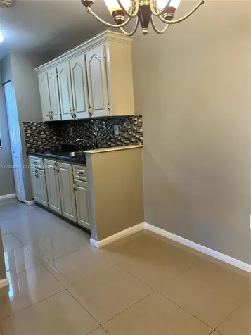 15600 SW 80th Street Miami FL 33193