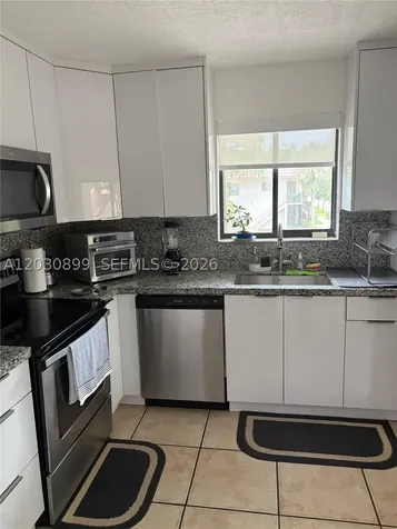 16184 Laurel Drive Weston FL 33326
