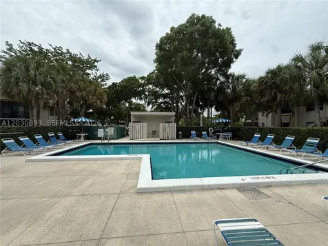 16184 Laurel Drive Weston FL 33326