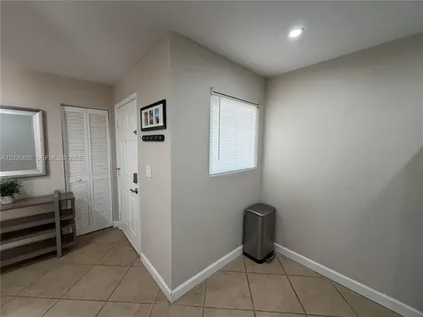 4712 NW 114th Avenue Doral FL 33178