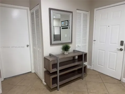 4712 NW 114th Avenue Doral FL 33178