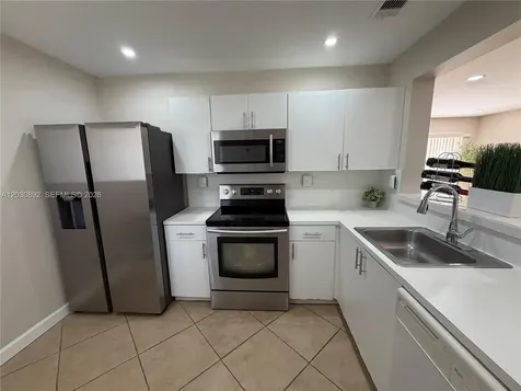 4712 NW 114th Avenue Doral FL 33178