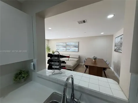 4712 NW 114th Avenue Doral FL 33178