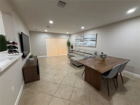 4712 NW 114th Avenue Doral FL 33178