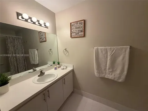 4712 NW 114th Avenue Doral FL 33178