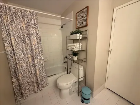 4712 NW 114th Avenue Doral FL 33178