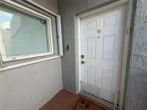 4712 NW 114th Avenue Doral FL 33178