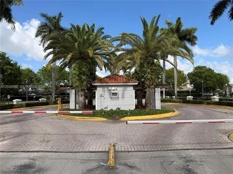 4712 NW 114th Avenue Doral FL 33178