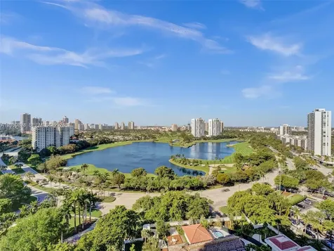 20281 E Country Club Drive Aventura FL 33180