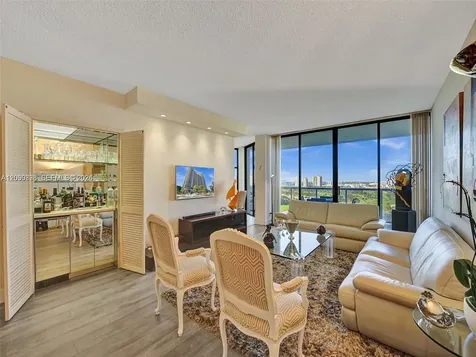 20281 E Country Club Drive Aventura FL 33180