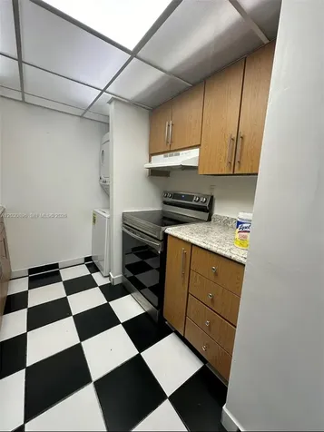 5055 NW 7th Street Miami FL 33126