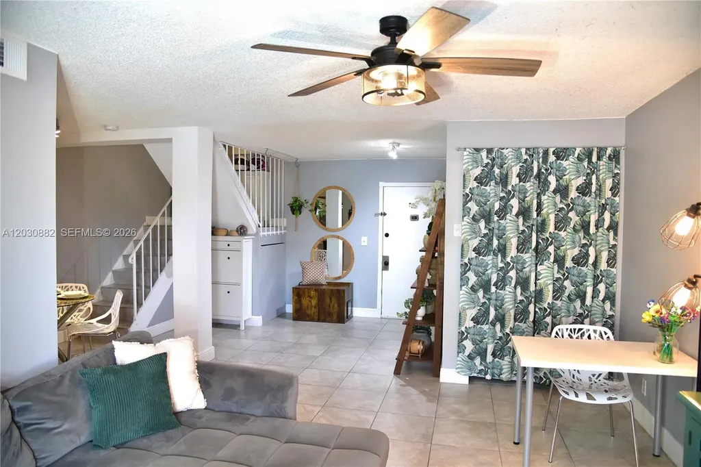 7561 NW 16th Street Plantation FL 33313