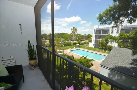 7561 NW 16th Street Plantation FL 33313