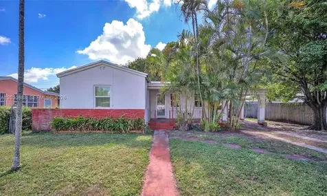1236 Jann Avenue Opa-Locka FL 33054