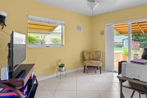 7617 NW 66th Terrace Tamarac FL 33321
