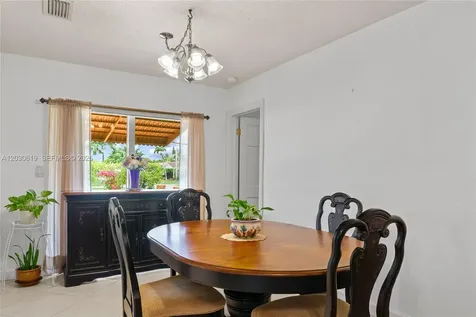 7617 NW 66th Terrace Tamarac FL 33321