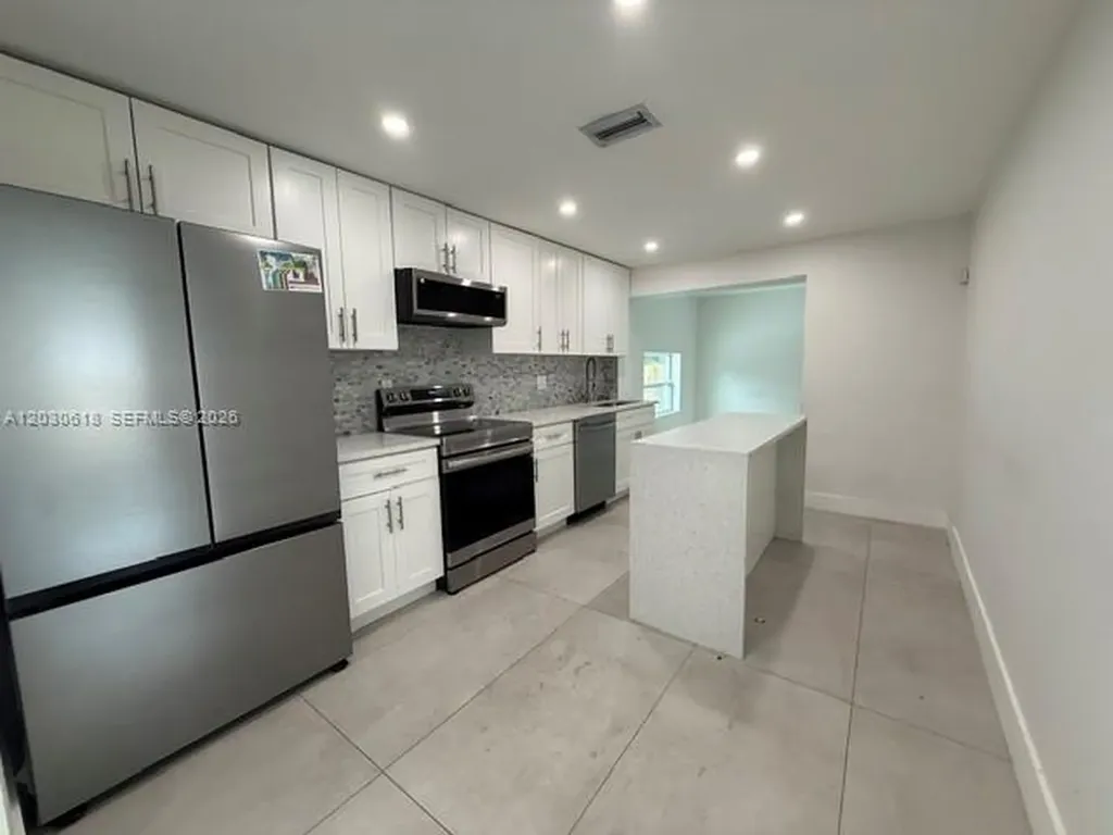 4028 SW 49th Court Dania Beach FL 33314