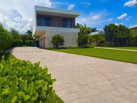 16569 Botaniko Drive N Weston FL 33326