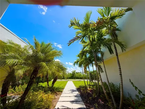 16569 Botaniko Drive N Weston FL 33326