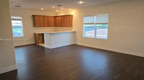 2802 Quiet Water Trail Kissimmee FL 34744