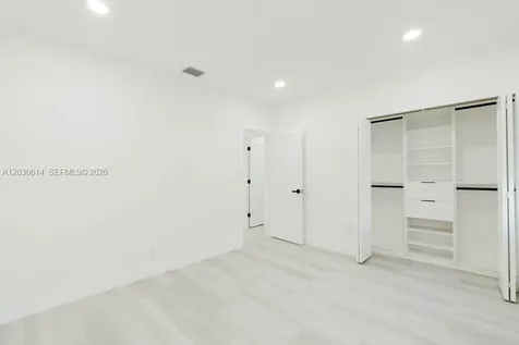 2101 SW 16th Terrace Miami FL 33145