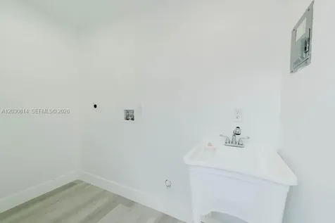 2101 SW 16th Terrace Miami FL 33145