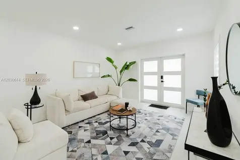 2101 SW 16th Terrace Miami FL 33145