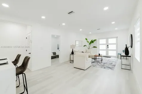 2101 SW 16th Terrace Miami FL 33145