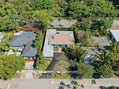 291 E Shore Drive E Miami FL 33133