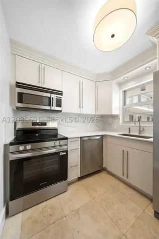 1610 Lenox Avenue Miami Beach FL 33139