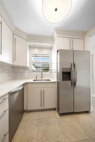 1610 Lenox Avenue Miami Beach FL 33139