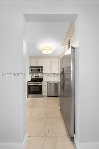 1610 Lenox Avenue Miami Beach FL 33139