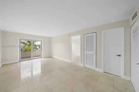 1610 Lenox Avenue Miami Beach FL 33139